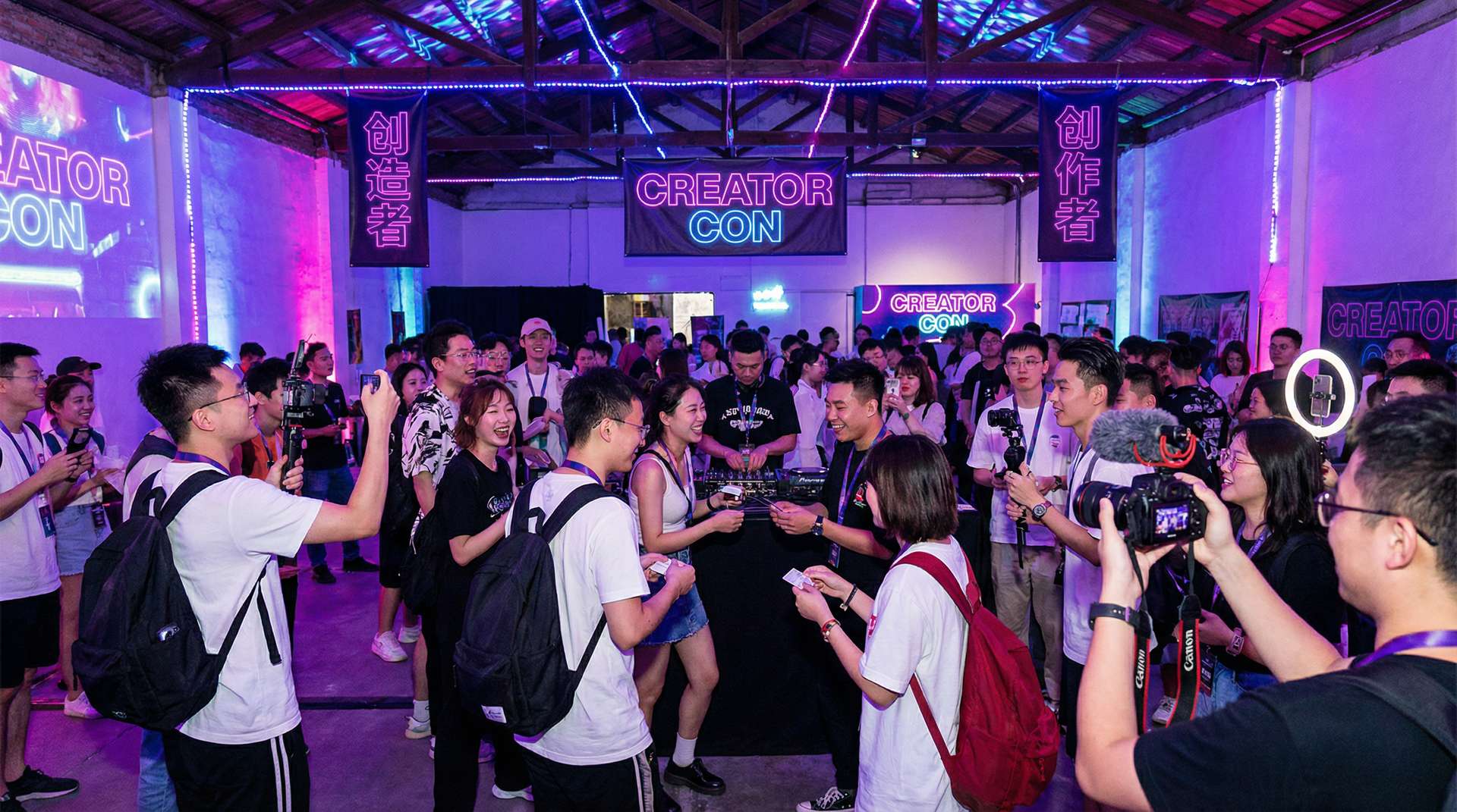 香港三级片社区美图